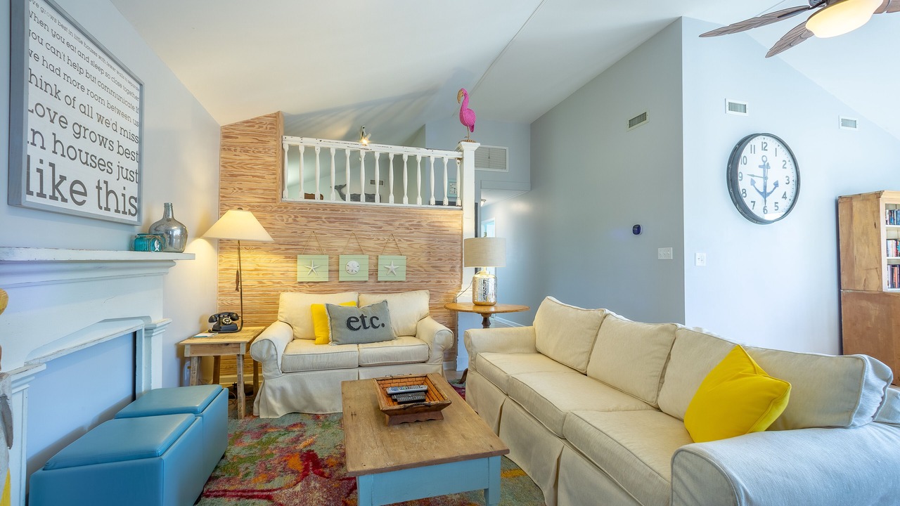 Photo of Livingroom in Ocean Isle Estates