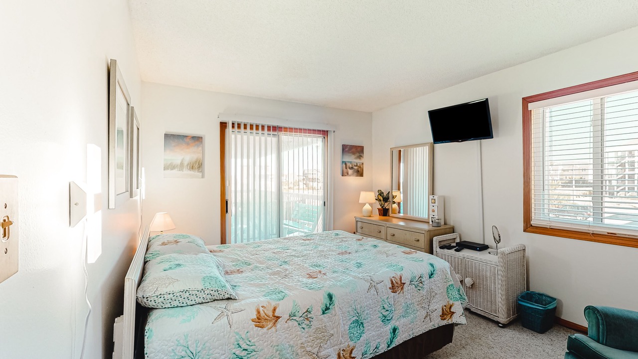 Photo of Bedroom in Rodanthe