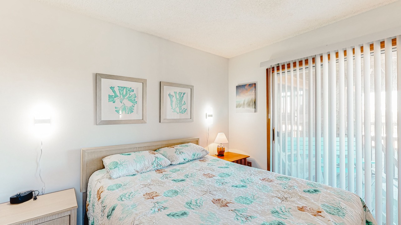 Photo of Bedroom in Rodanthe