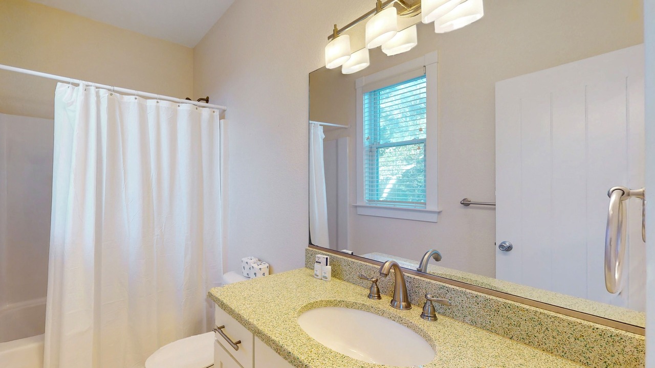 Photo of Bathroom in Frisco