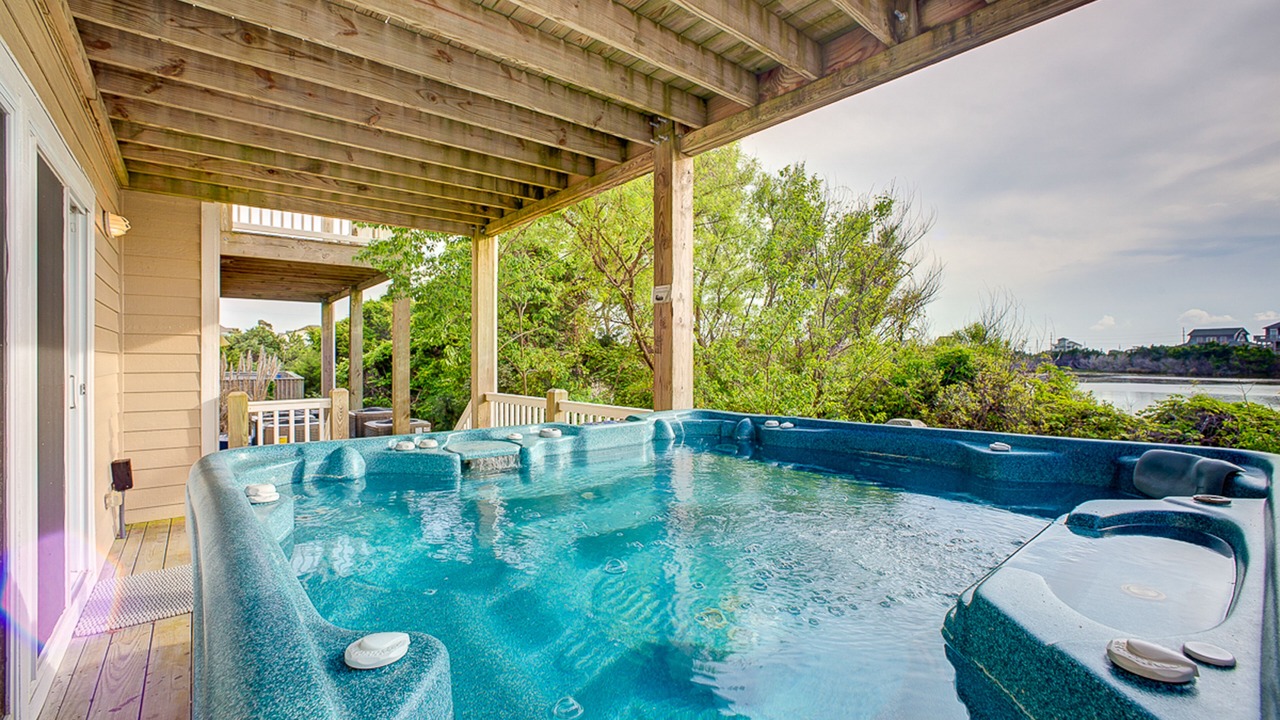 Photo of Outdoor in Waves