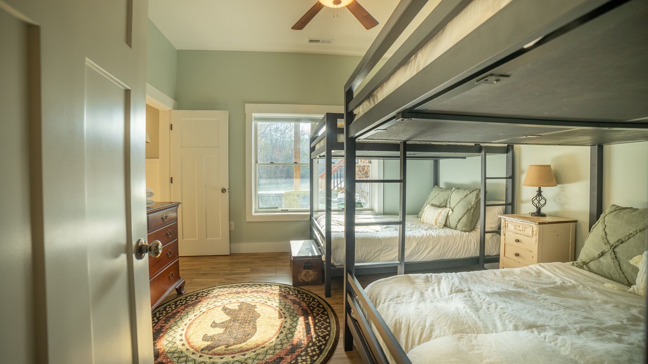 Photo of Bedroom in Robbinsville