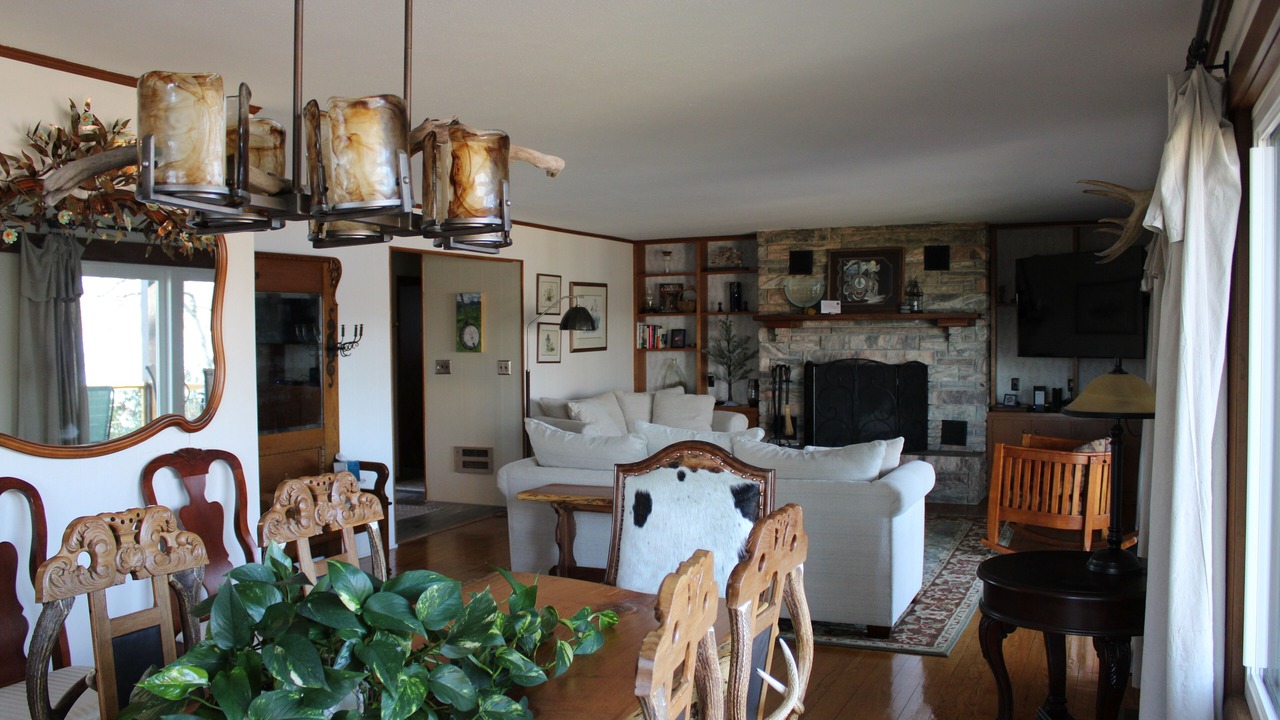 Photo of Bedroom in Nebo