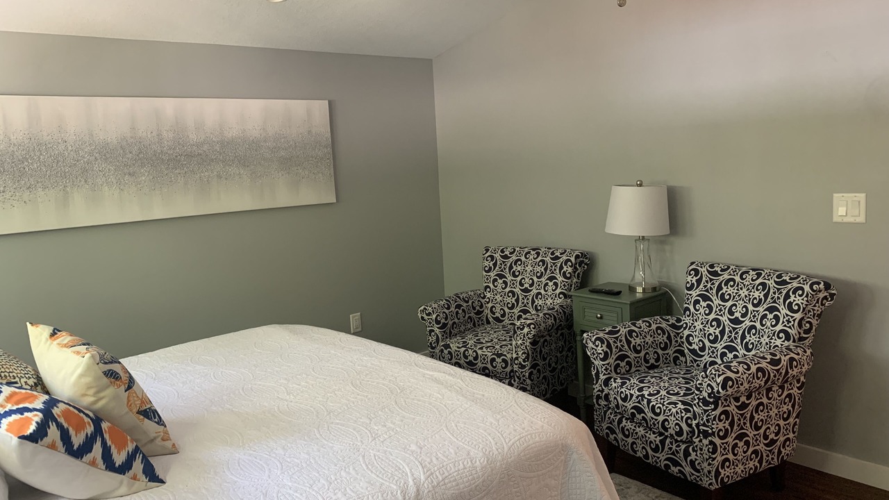 Photo of Bedroom in Flat Rock