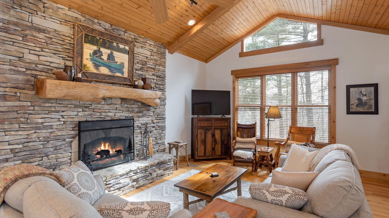Photo of Livingroom in Glenville