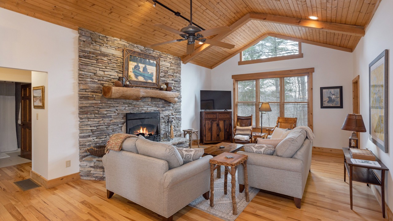 Photo of Livingroom in Glenville
