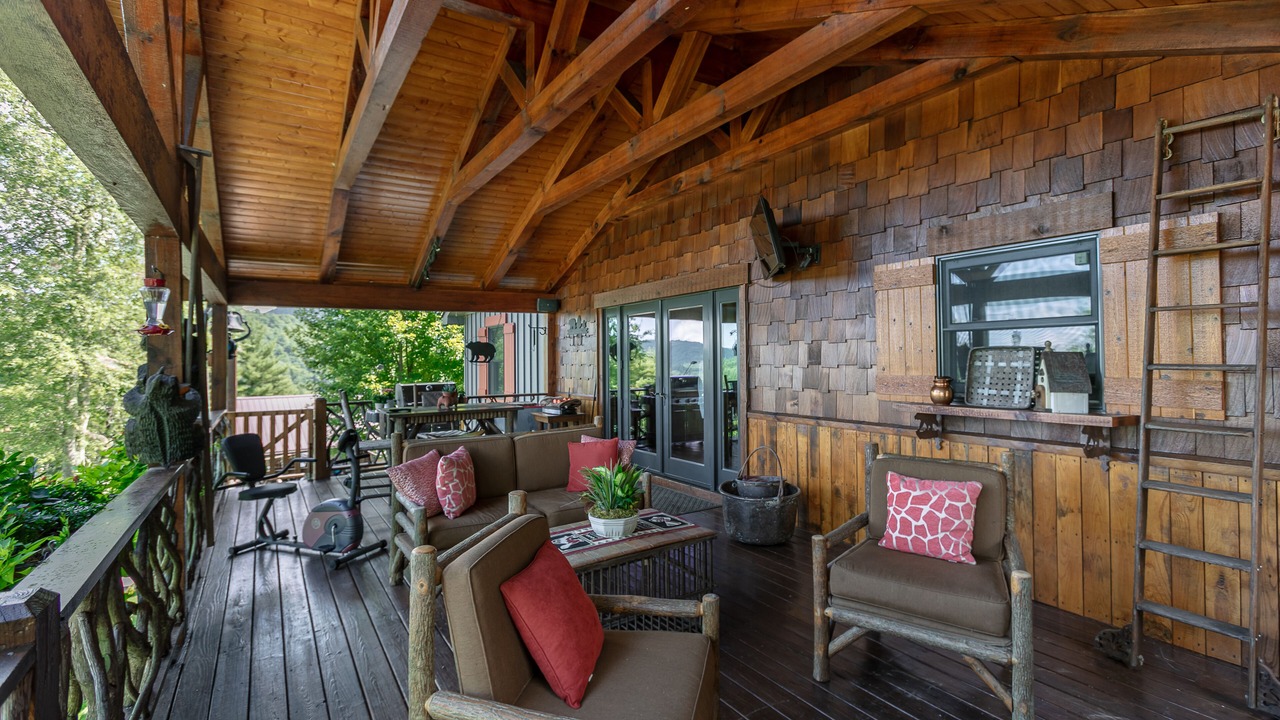 Photo of Patio Balcony in Glenville