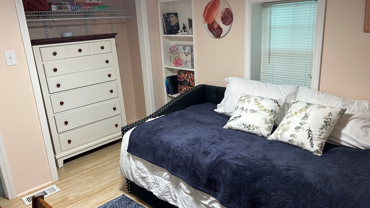 Photo of Bedroom in Yadkinville