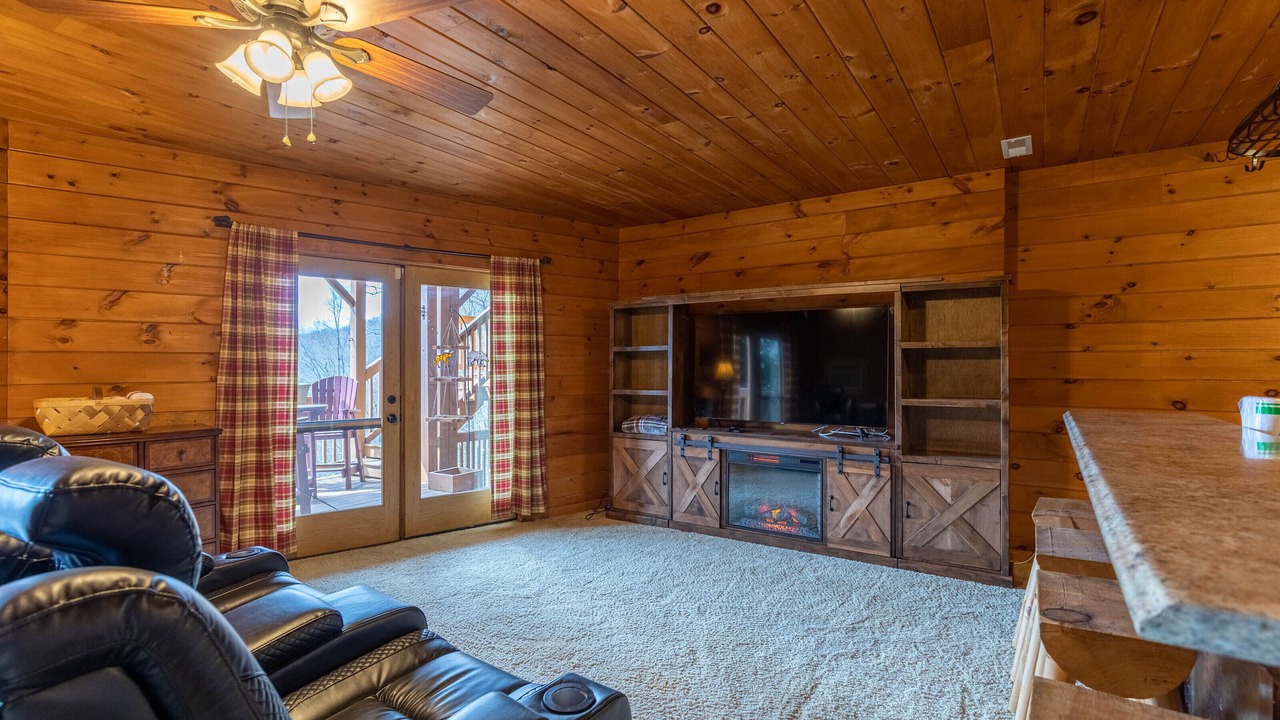 Photo of Livingroom in Foscoe