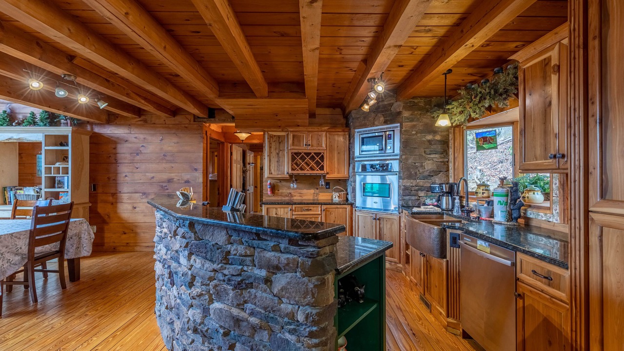 Photo of Kitchen in Foscoe
