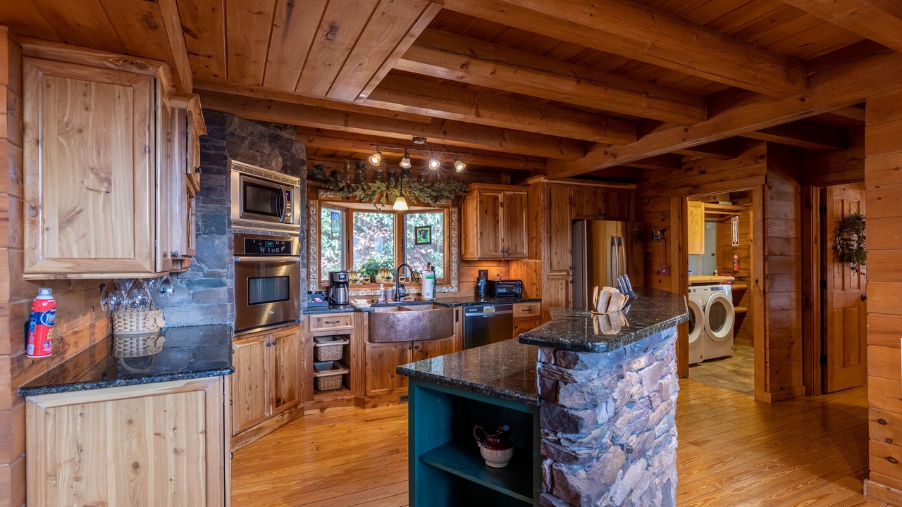 Photo of Kitchen in Foscoe