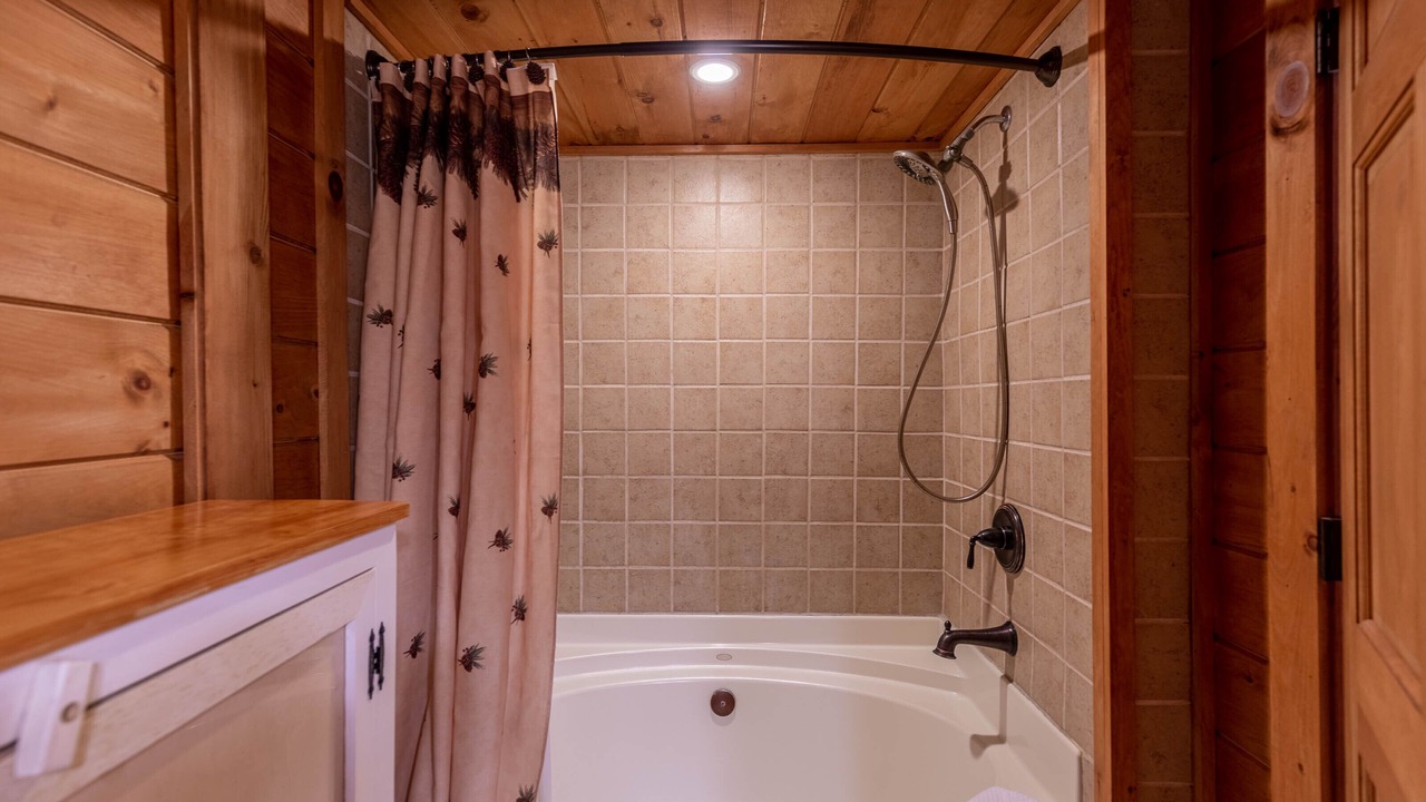 Photo of Bathroom in Foscoe