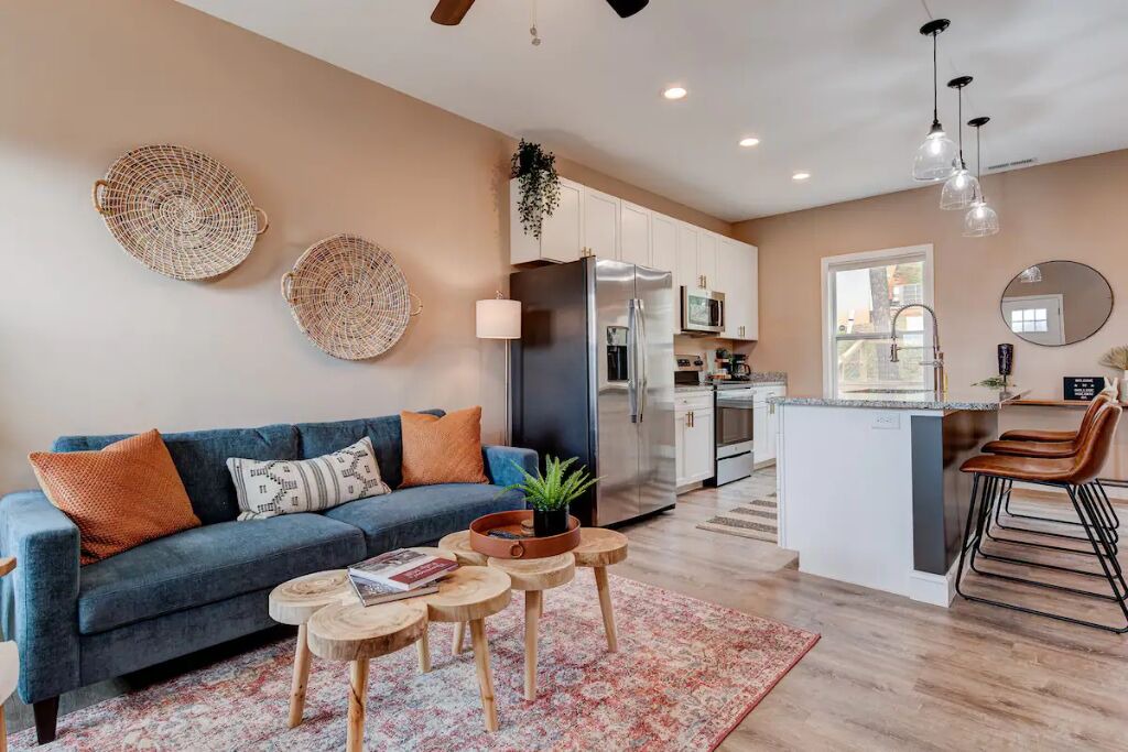 Photo of Livingroom in Canton