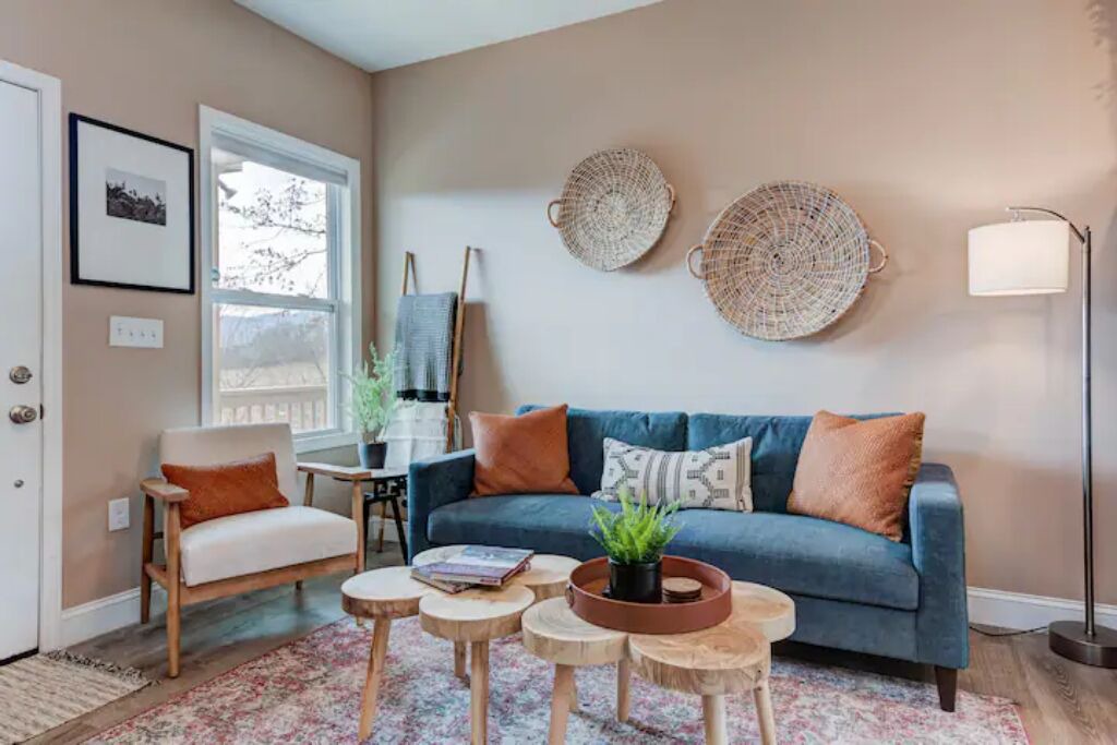 Photo of Livingroom in Canton