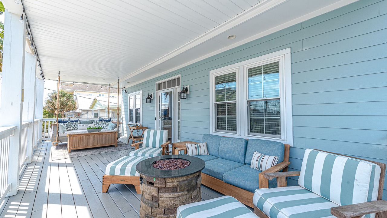 Photo of Patio Balcony in Wilmington Beach