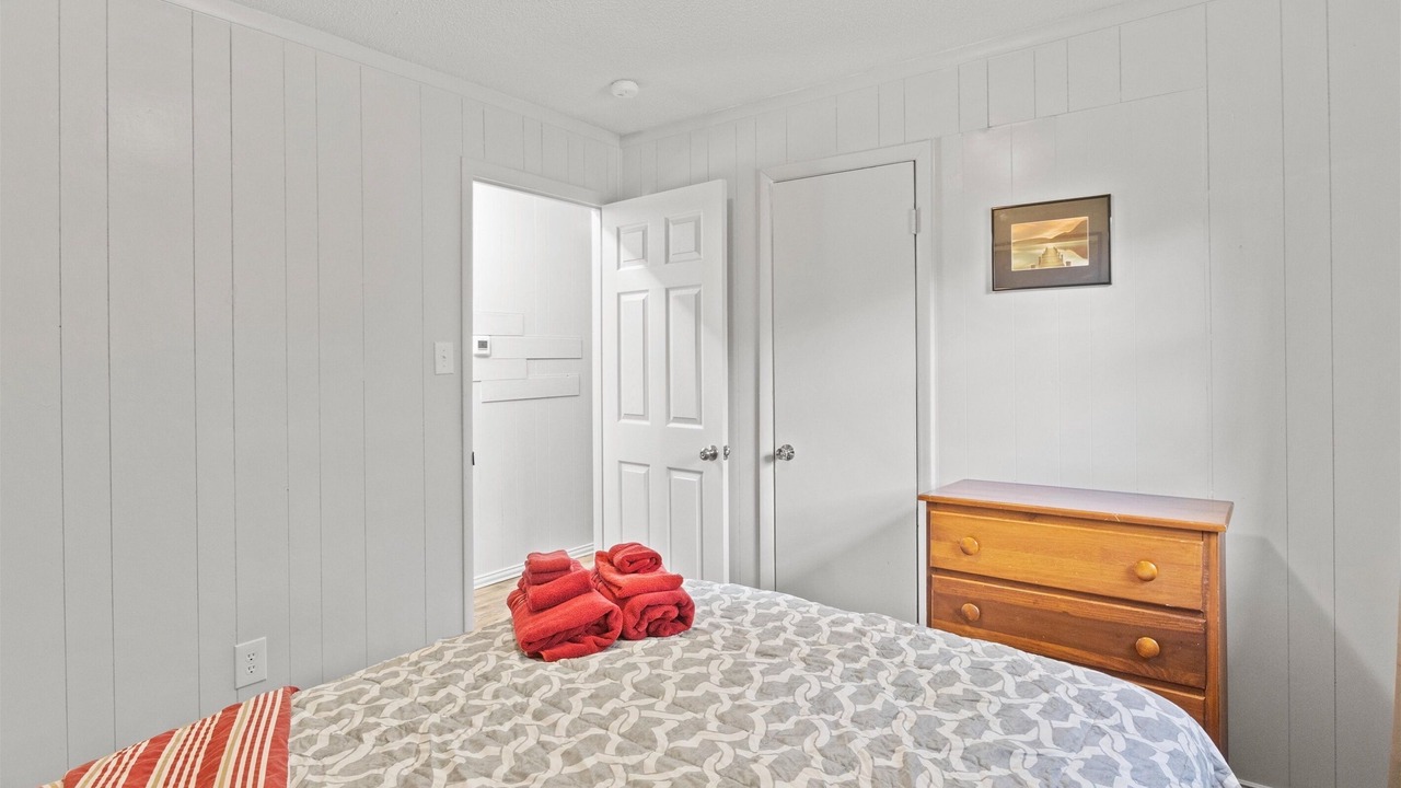 Photo of Bedroom in Wake County