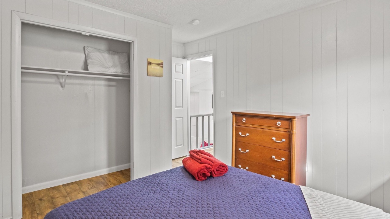 Photo of Bedroom in Wake County