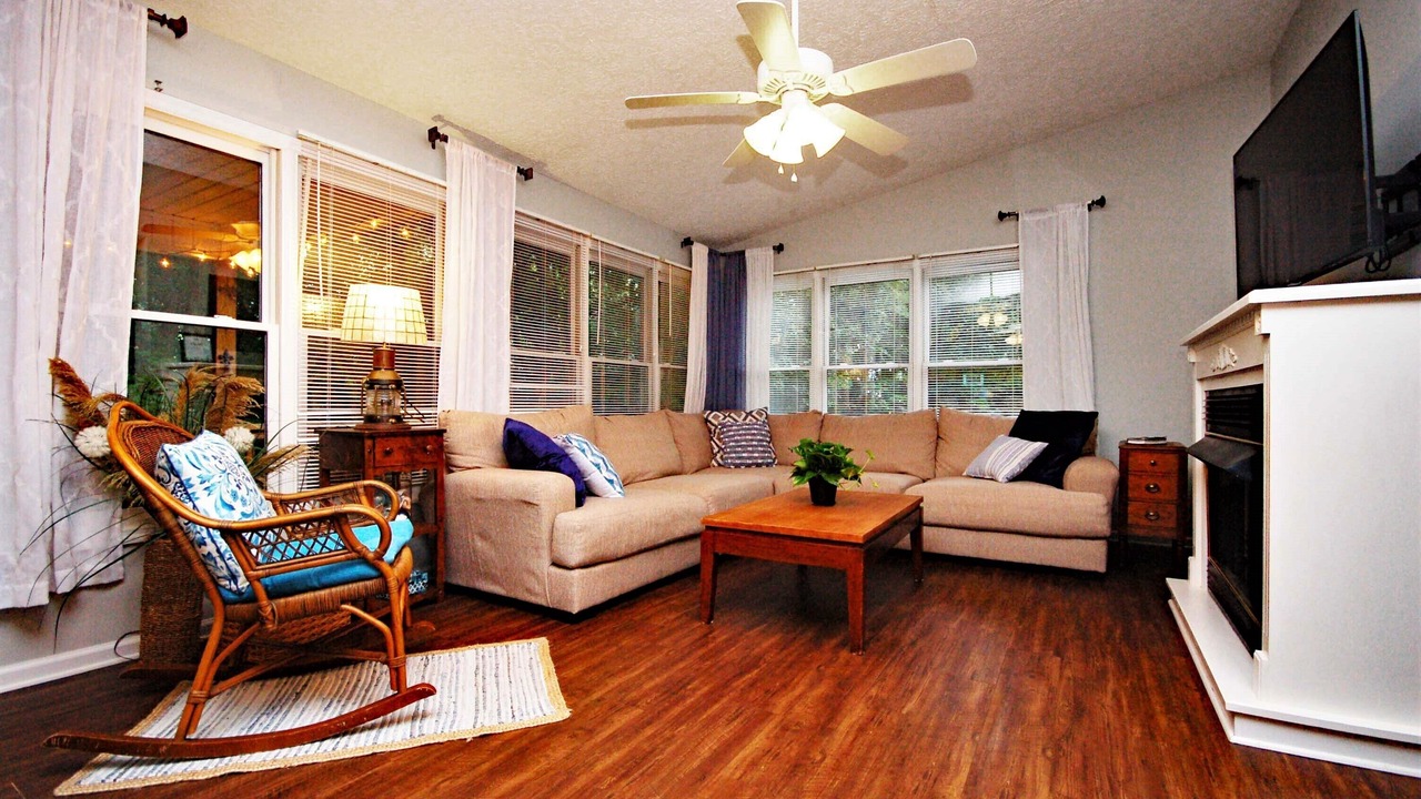 Photo of Livingroom in Lake Junaluska