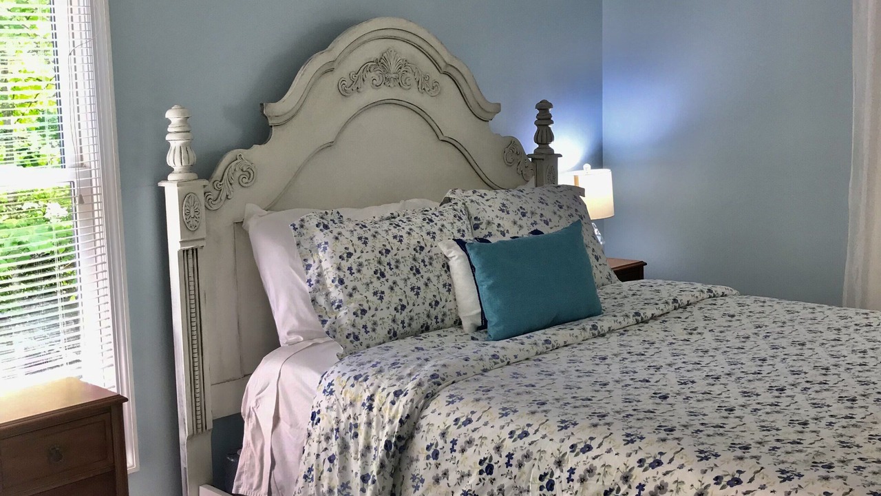 Photo of Bedroom in Lake Junaluska