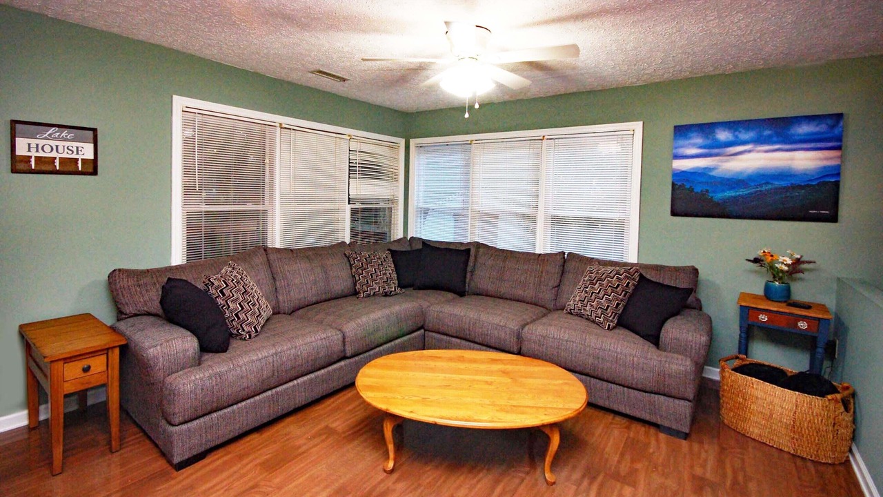Photo of Bedroom in Lake Junaluska
