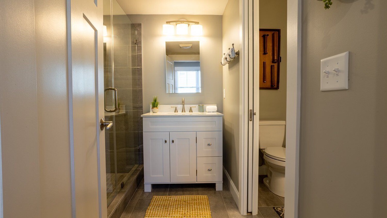 Photo of Bedroom in Woodfin