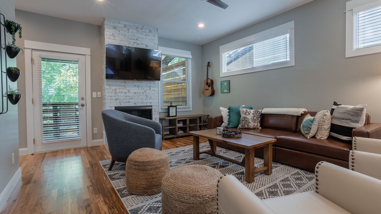 Photo of Bedroom in Woodfin
