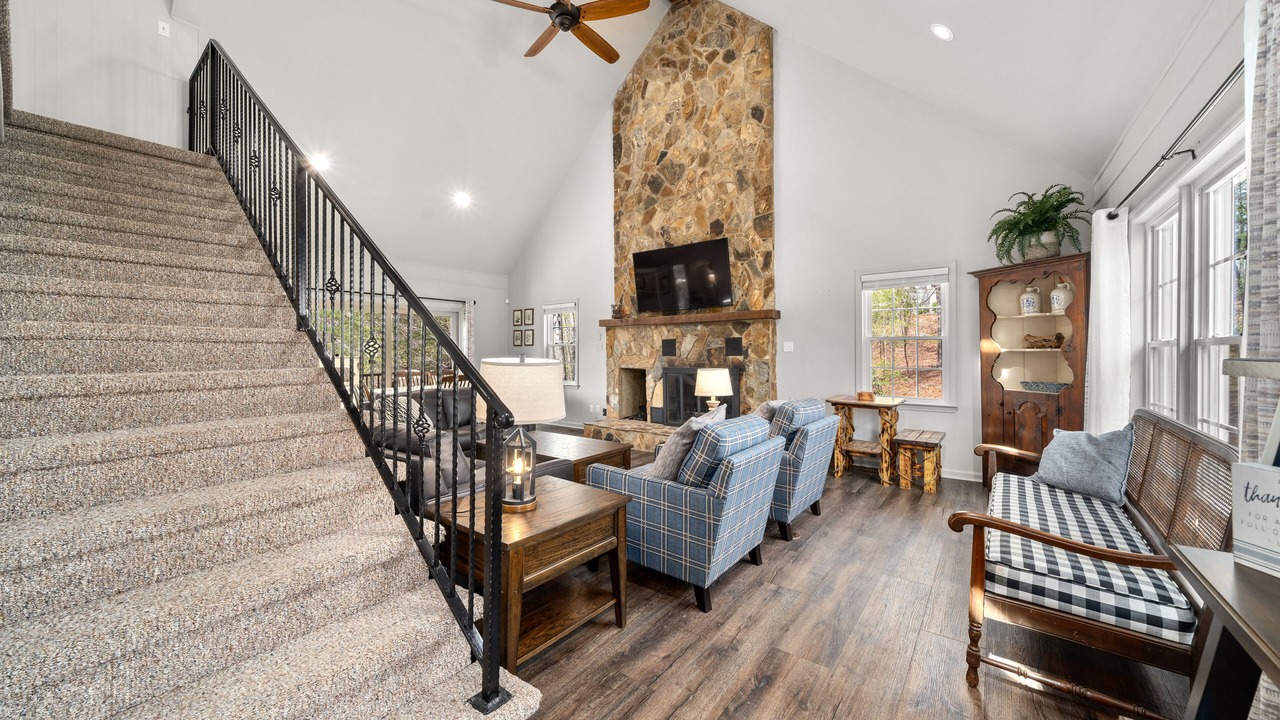 Photo of Livingroom in Lake Lure