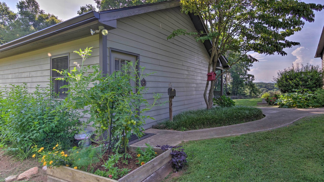 Photo of Outdoor in Morganton