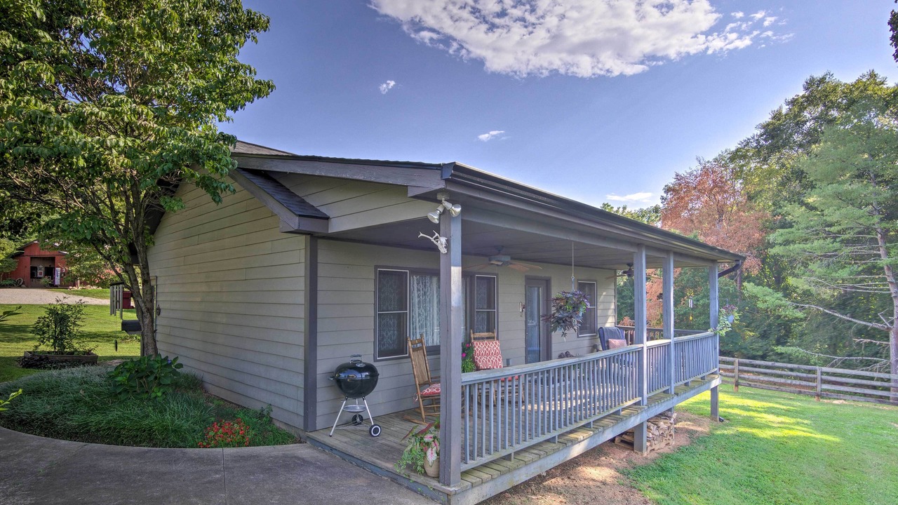 Photo of Outdoor in Morganton