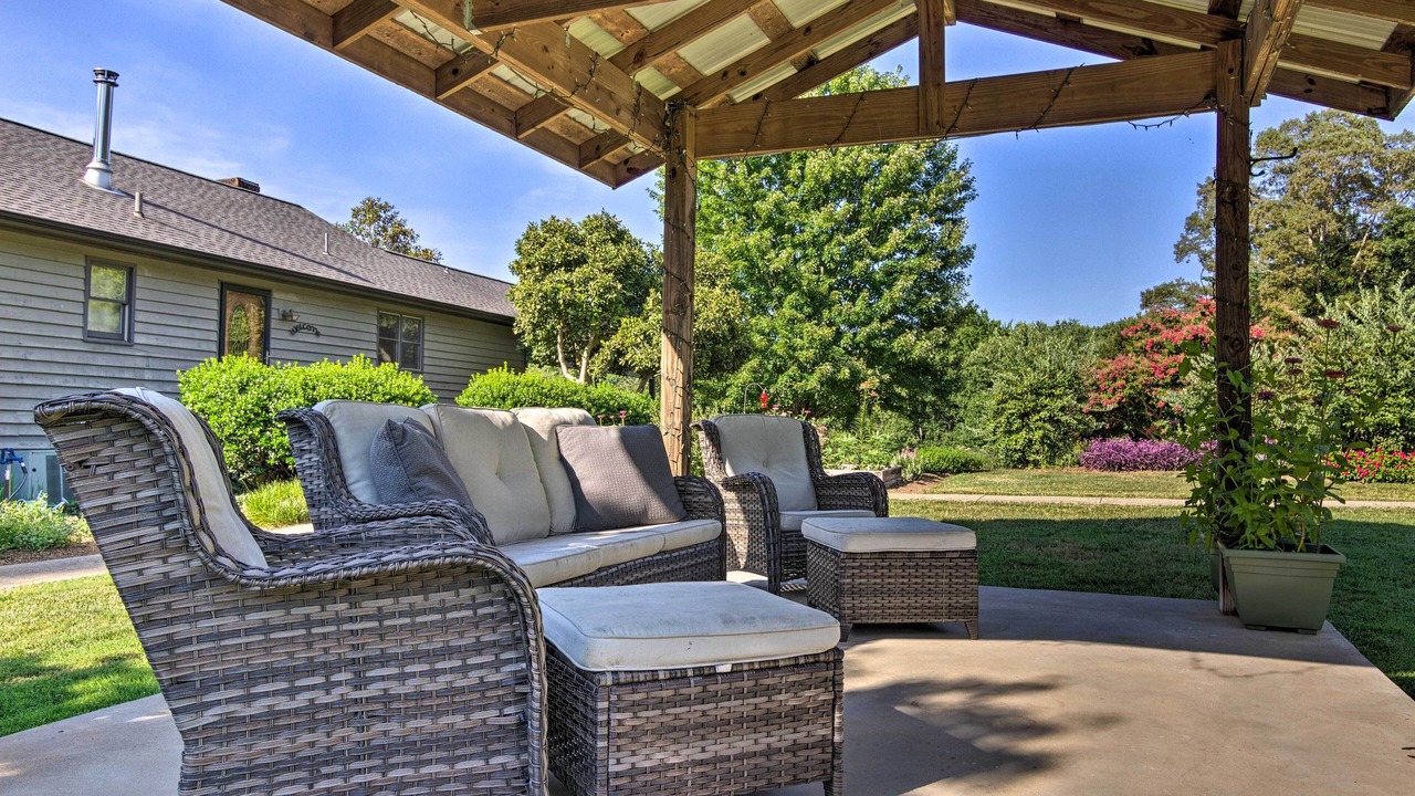 Photo of Outdoor in Morganton