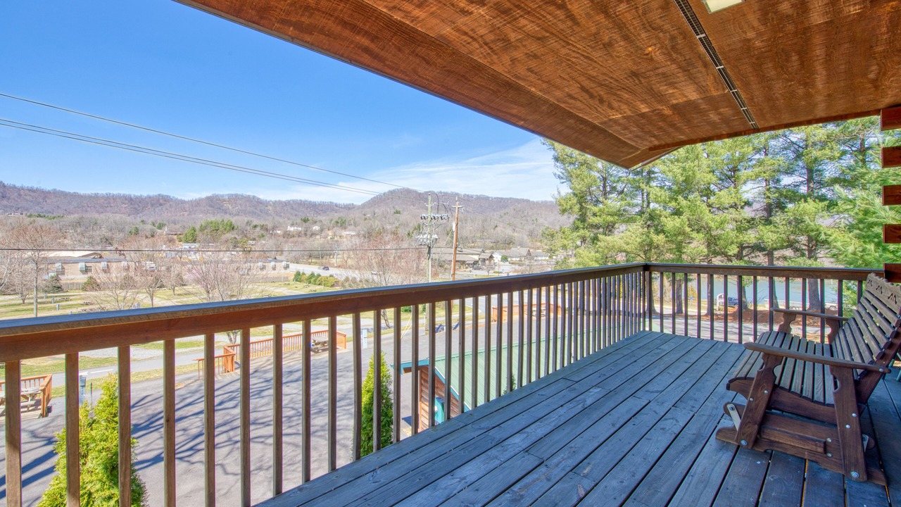 Photo of Patio Balcony in Waynesville