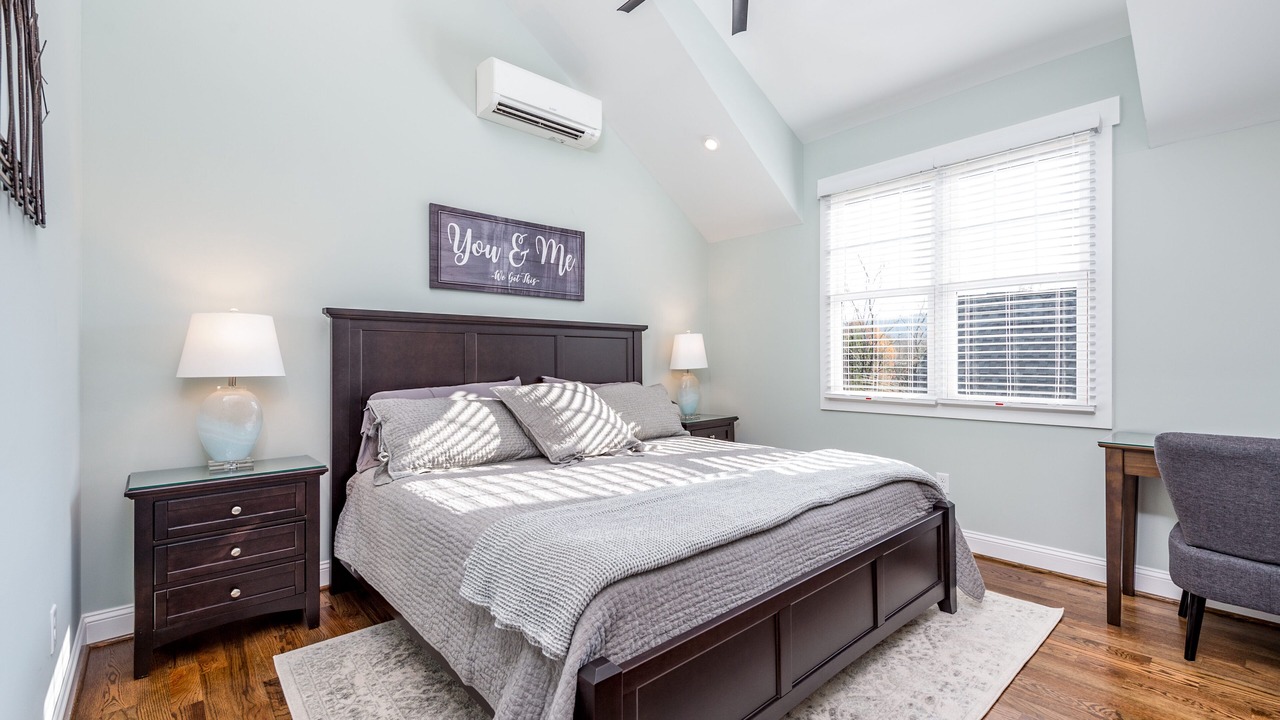 Photo of Bedroom in Weaverville