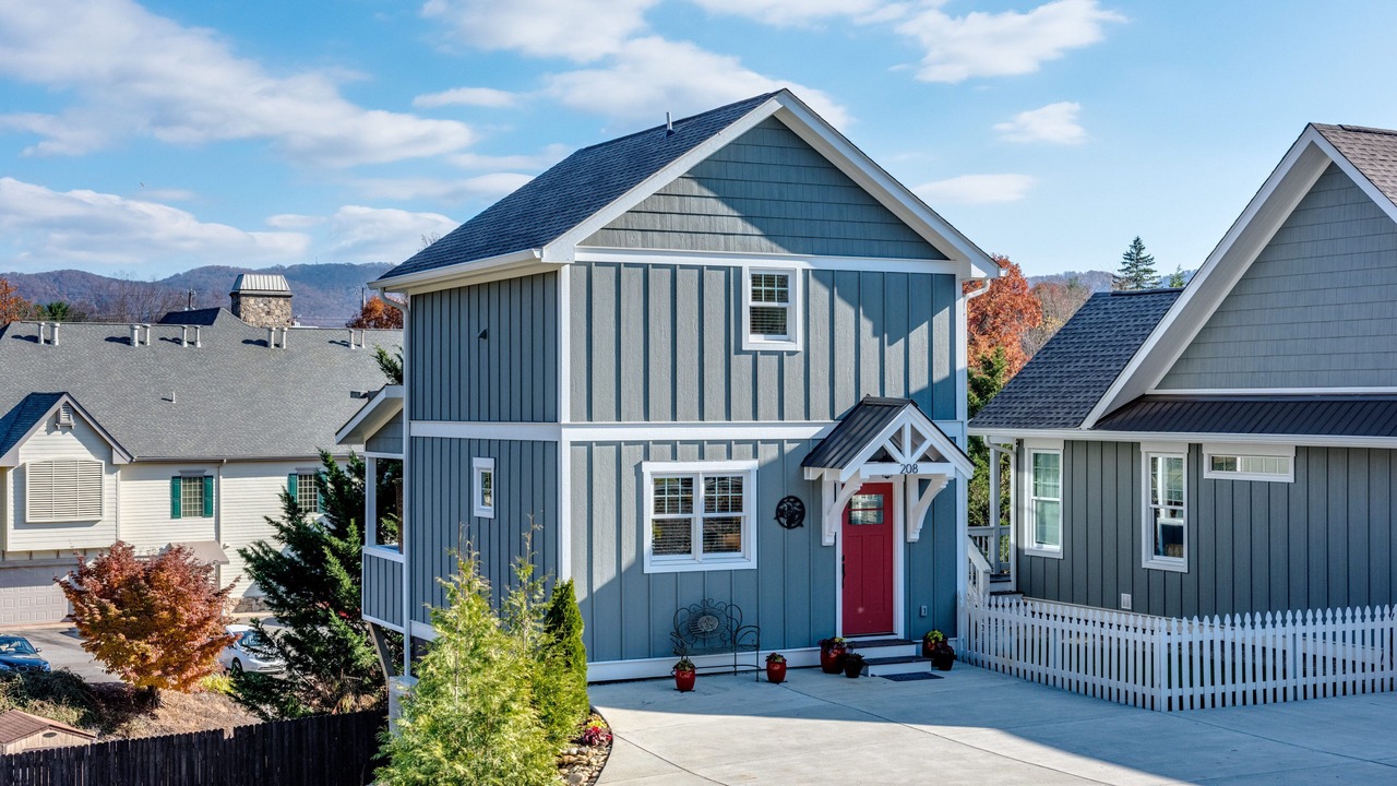 Photo of Outdoor in Weaverville