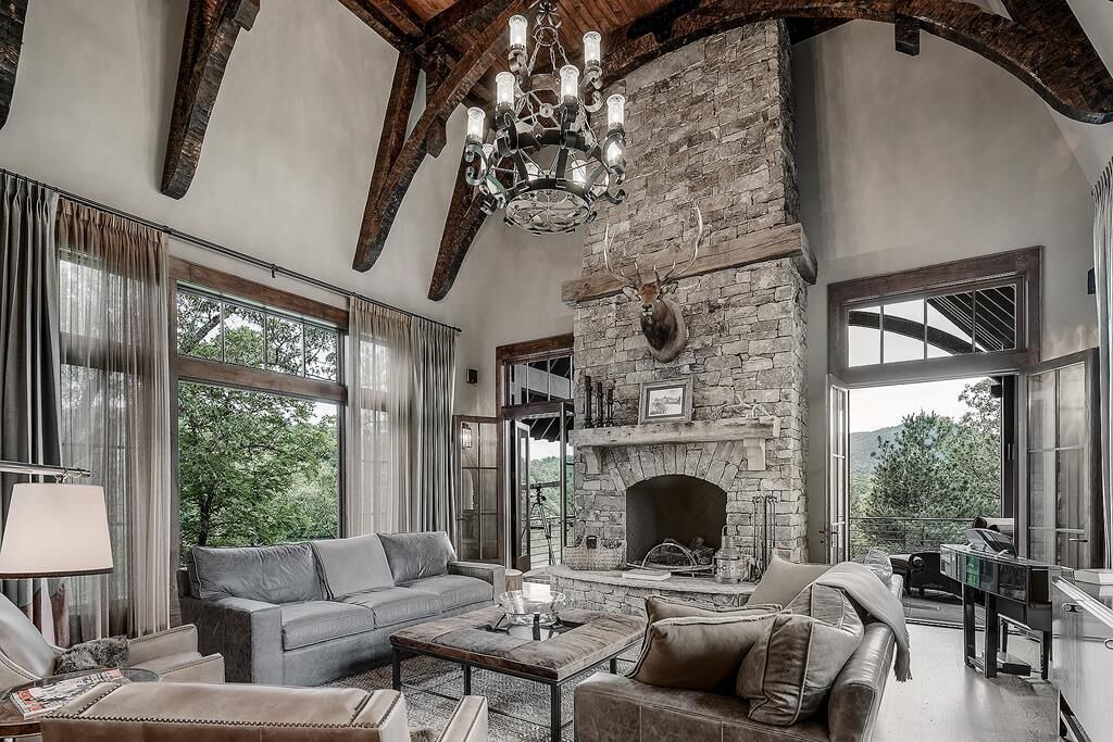 Photo of Livingroom in Bryson City