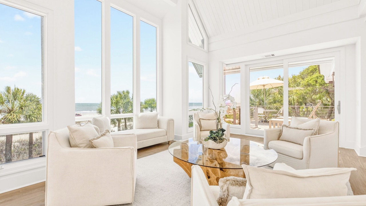 Photo of Livingroom in Beach Lagoon