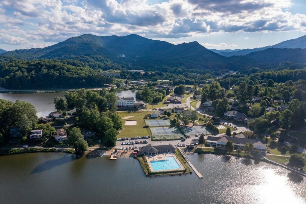 Photo of Outdoor in Lake Junaluska