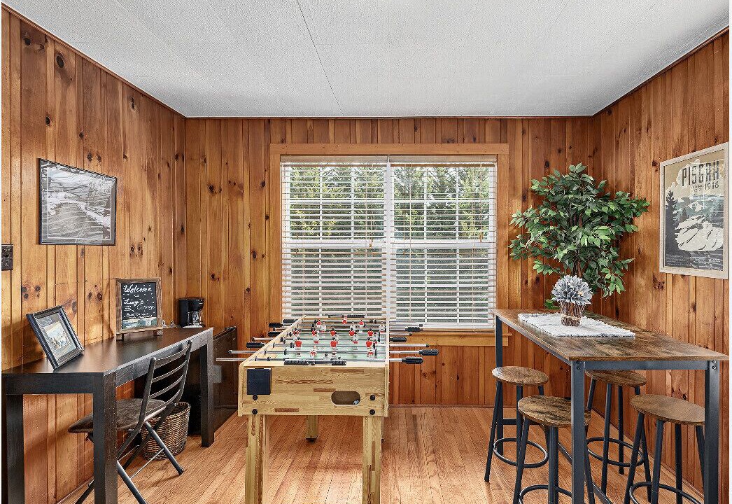 Photo of Bedroom in Lake Junaluska