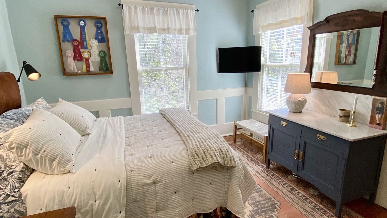 Photo of Bedroom in Lynn