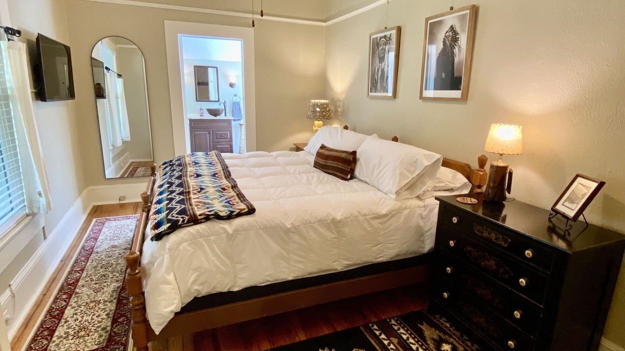 Photo of Bedroom in Lynn