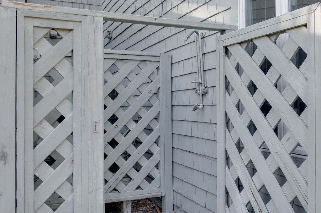 Photo of Outdoor in Corolla Light