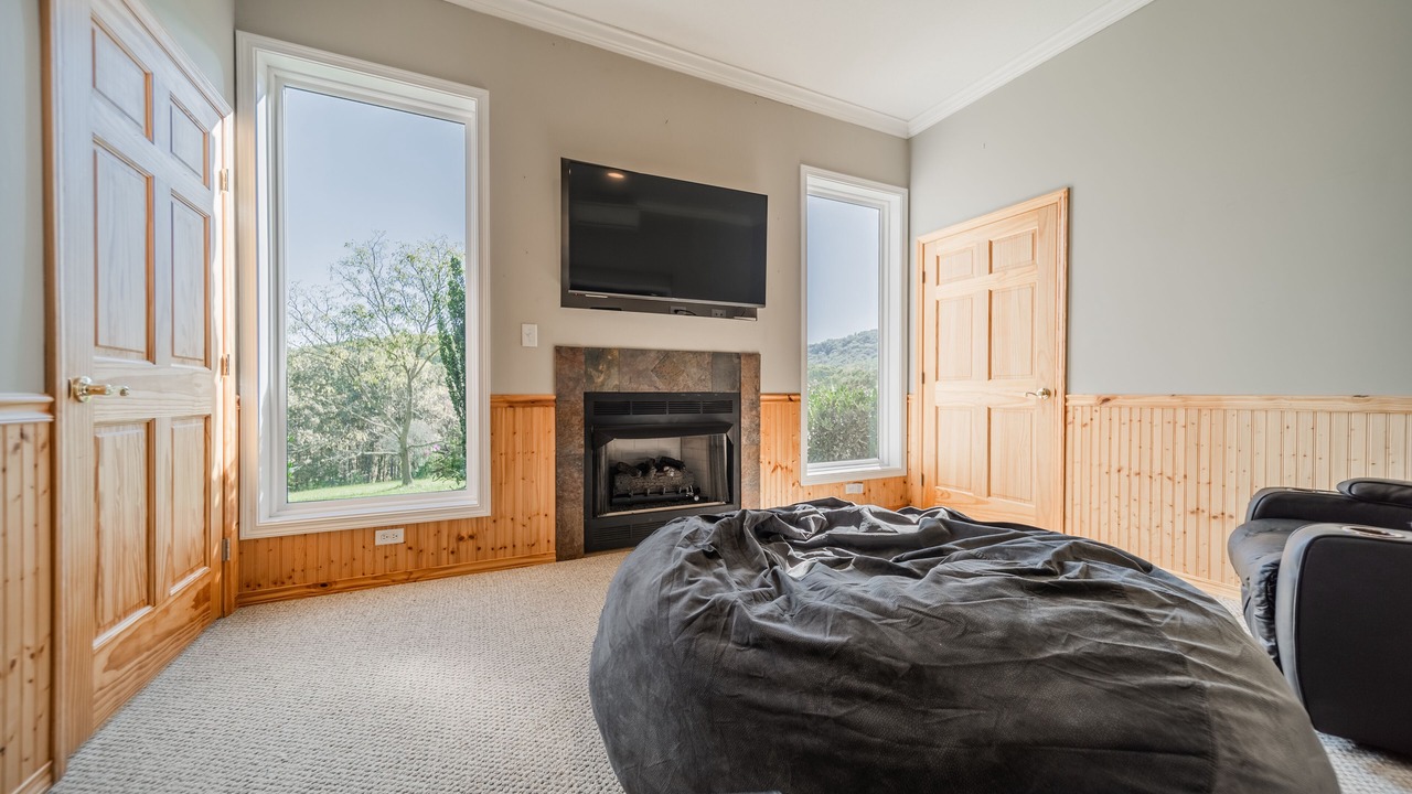 Photo of Bedroom in Candler