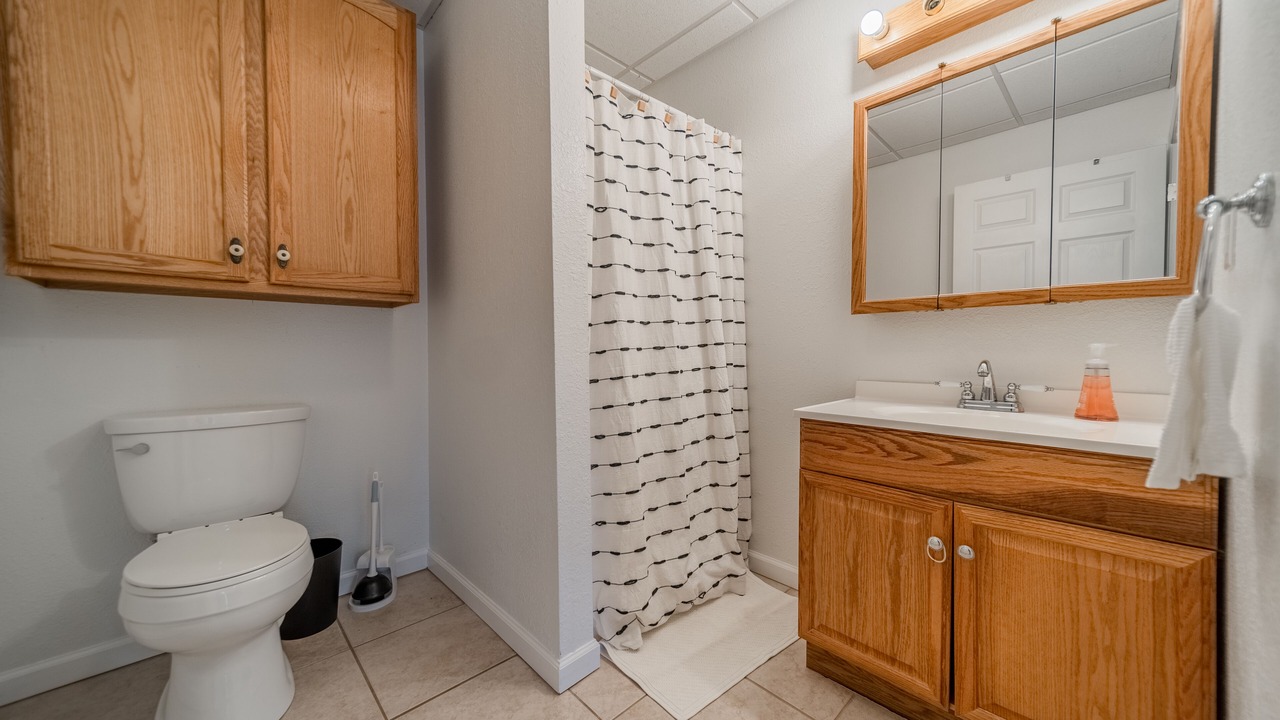 Photo of Bathroom in Candler