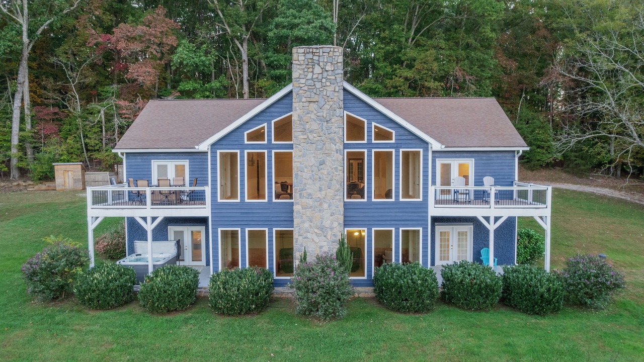 Photo of Outdoor in Candler