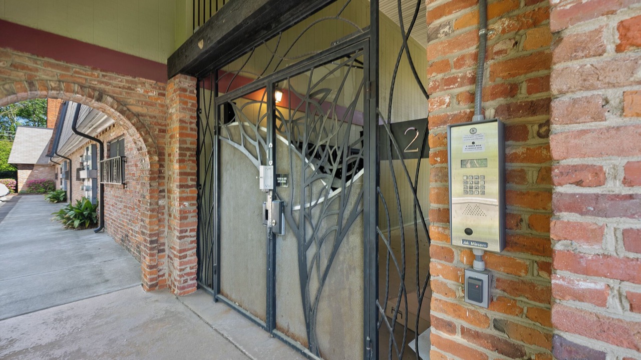 Photo of Others in Downtown