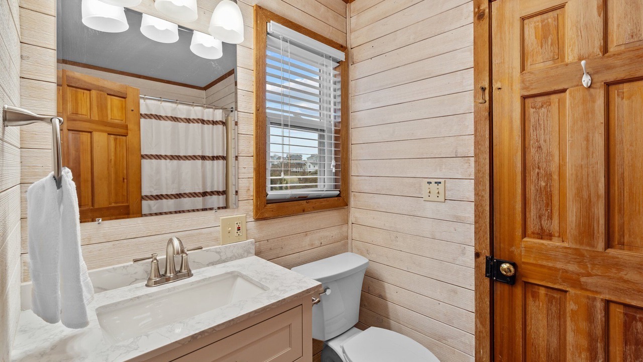 Photo of Bathroom in Carolina Dunes