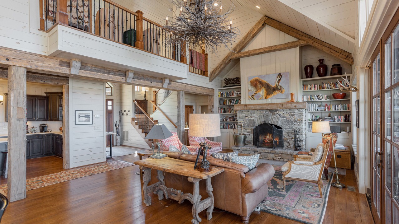 Photo of Livingroom in Glenville