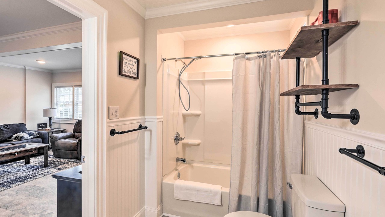 Photo of Bathroom in New Bern