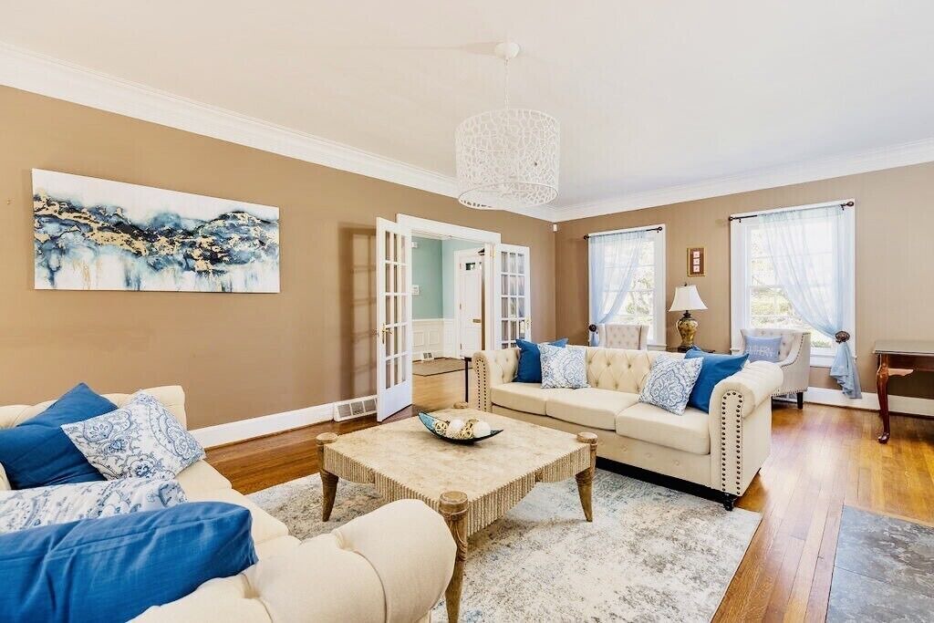 Photo of Livingroom in High Point