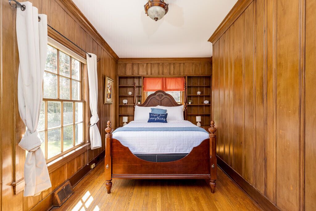 Photo of Bedroom in High Point