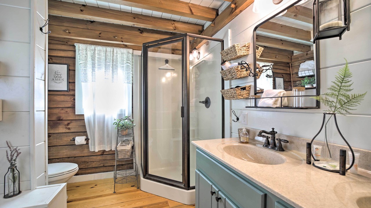 Photo of Bathroom in Lake Toxaway